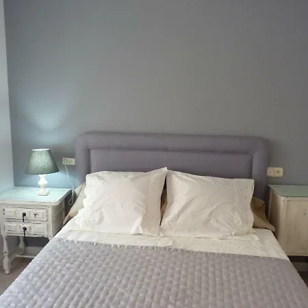 La Moreria, Turistico Apartment Cuellar